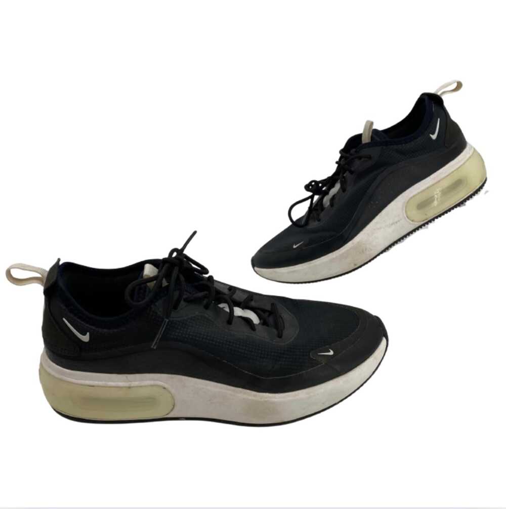 Nike Black Athletic Sneakers | Size 9